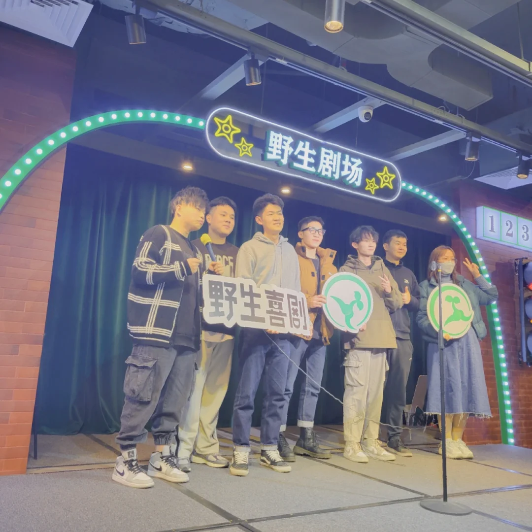 开云体育下载-包含高能对抗，双方强强碰撞，擂台上火花四溅的词条