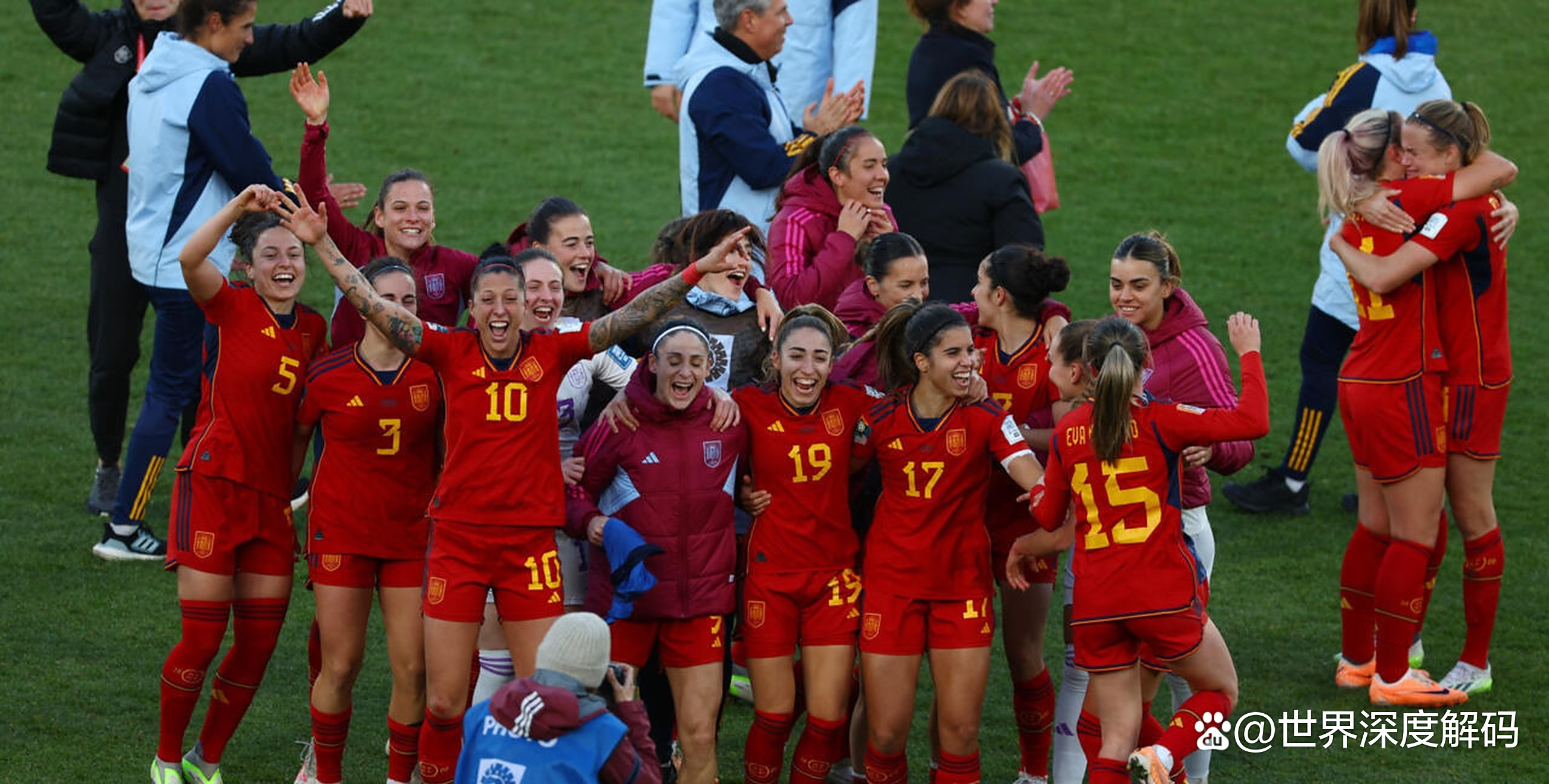 包含欧洲杯半决赛:西班牙女篮力克荷兰晋级决赛的词条 包含欧洲杯半决赛:西班牙女篮力克荷兰晋级决赛的词条