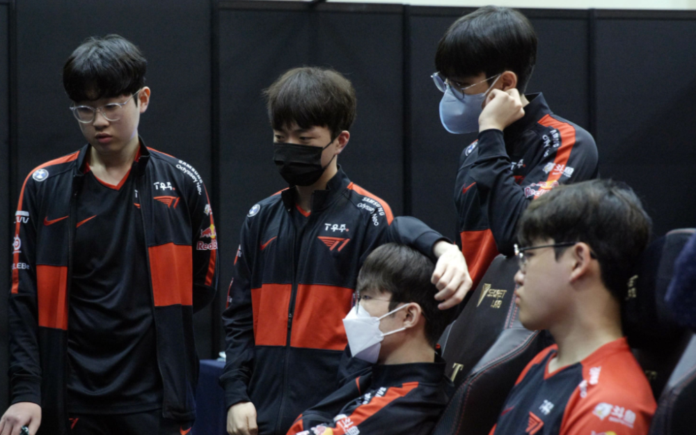 开云体育app-包含NS鏖战SHR，Gumayusi操刀奇招英雄翻盘激烈交锋全球总决赛，引爆全场热议的词条