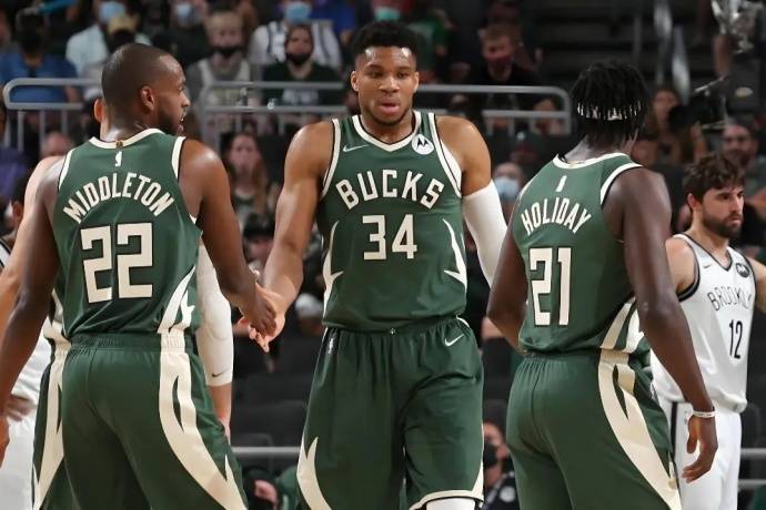 雄鹿击败凯尔特人,字母哥狂砍30+11的简单介绍 雄鹿击败凯尔特人,字母哥狂砍30+11的简单介绍