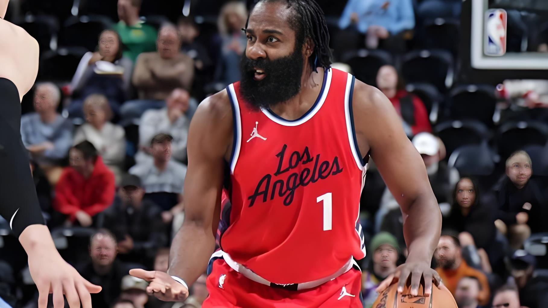 独行侠客队联手迎战快船疯 独行侠客队联手迎战快船疯