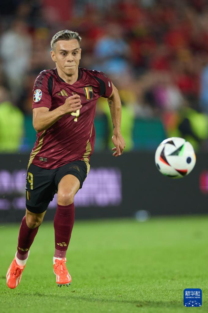 欧洲杯罗马尼亚队大胜北马其顿,士气高昂的简单介绍 欧洲杯罗马尼亚队大胜北马其顿,士气高昂的简单介绍