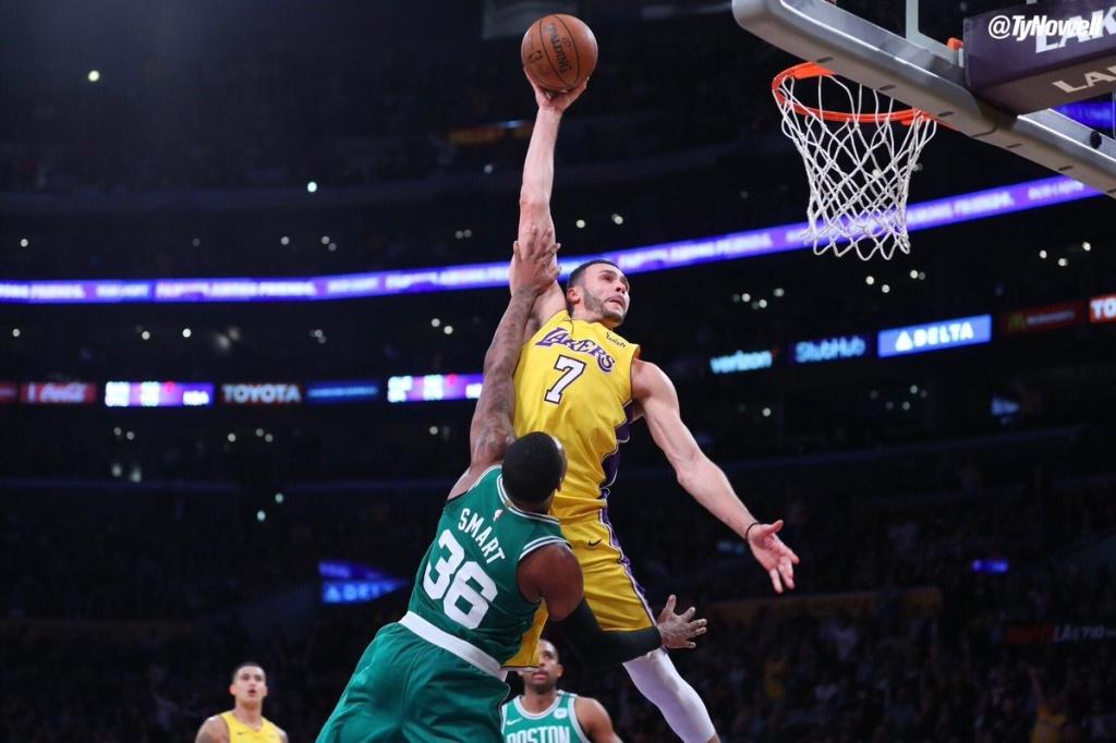 东部强队在主场轻取对手,豪取六连胜 东部强队在主场轻取对手,豪取六连胜