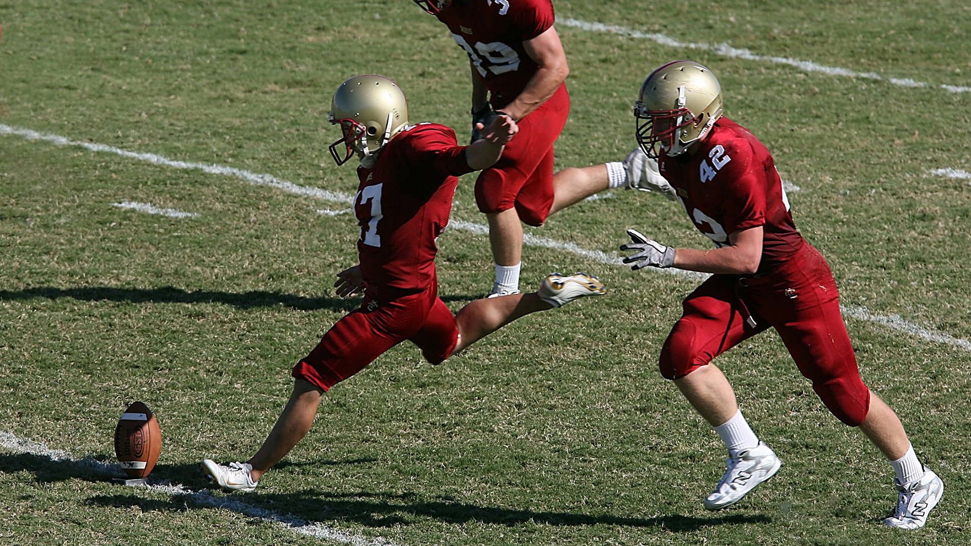 跨界之战，凯尔特人狂胜辽宁队，霍勒迪扛起全队谱写传奇